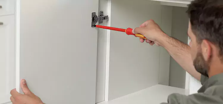 Screen Door Hinge Repair St. Peters